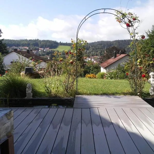 Ferienwohnung Anita Benz, Hotel in Thurmansbang