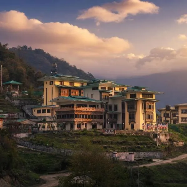 Norbu Lingka Resort, hótel