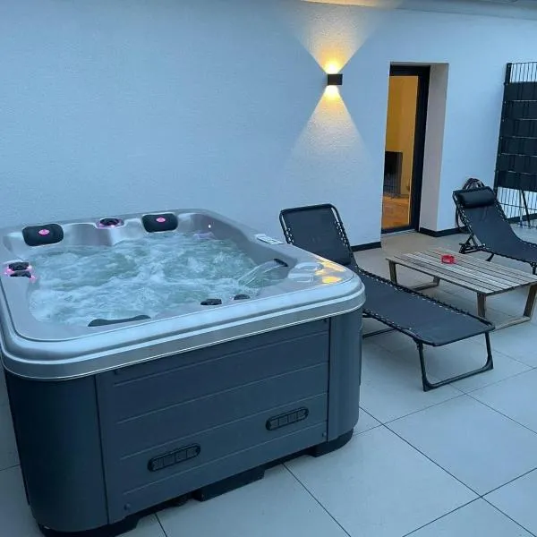 Apartment mit Jacuzzi Enschede 10km, Hotel in Gronau