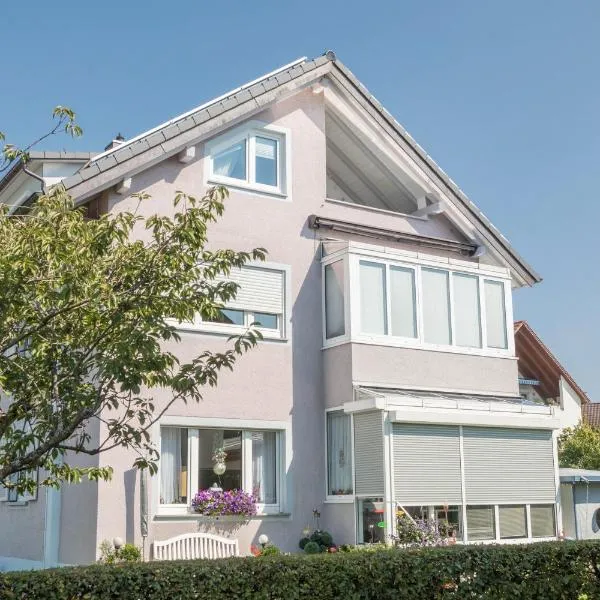 Ferienwohnung Lilo, Hotel in Immenstaad am Bodensee