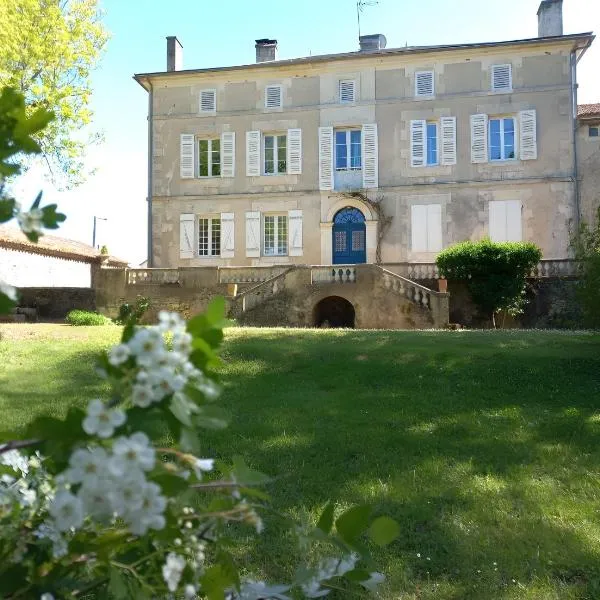 Manoir de La Peytelie, hotel u gradu Savignac-les-Églises