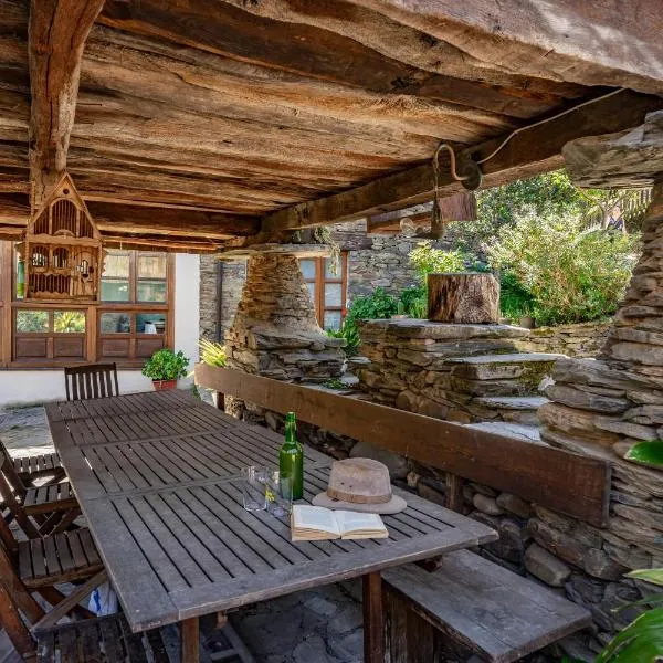 Puente del Narcea 2, hotel a Cibuyo