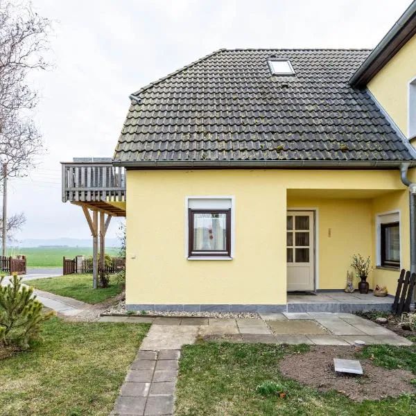 Ferienwohnung Hartmann, готель у місті Mittelherwigsdorf