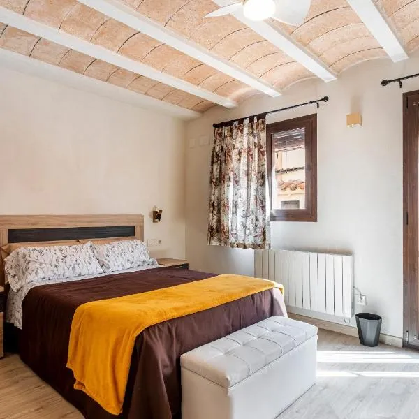 Entre Eras Aptos Rurales La Bodega, ξενοδοχείο σε Ademuz