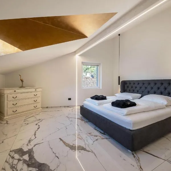 App 301 Palazzo Cavour, hotelli kohteessa Bolzano