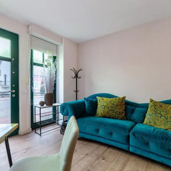 Gemütliche Wohnung in Reimsbach、Beckingenのホテル