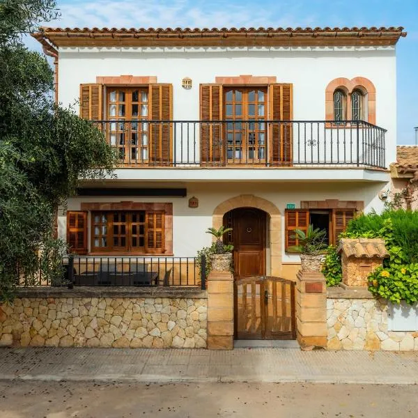 Sa Fonteta Cala Morlanda، فندق في سيلوت