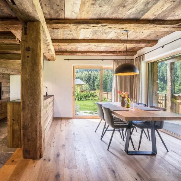 Chalet zu Wosser, hotel v destinaci San Leonardo in Passiria