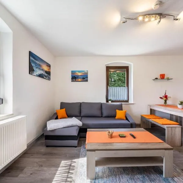 Freundliche 50m² Ferienwohnung, hotell i Sonnenberg