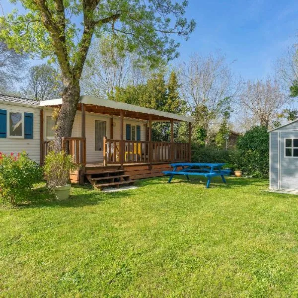 Location Mobil Home Près De Royan, hotel din Meschers-sur-Gironde