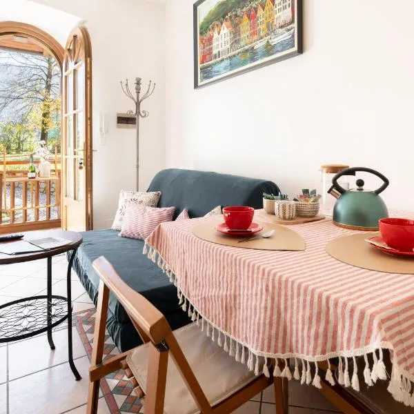 Casa vacanze Le More By Immobilux, ξενοδοχείο σε Cares