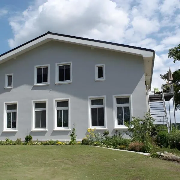 Ferienwohnung Naturblick, hotel i Albersdorf