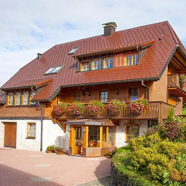 Ferienhaus Esche, hotel in Hinterzarten