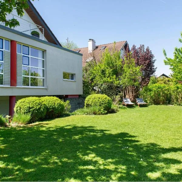 Ferienwohnungen Riedel, Hotel in Immenstaad am Bodensee