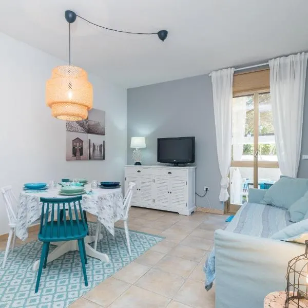 Loriana seaside home, hotelli kohteessa Santa Teresa Gallura
