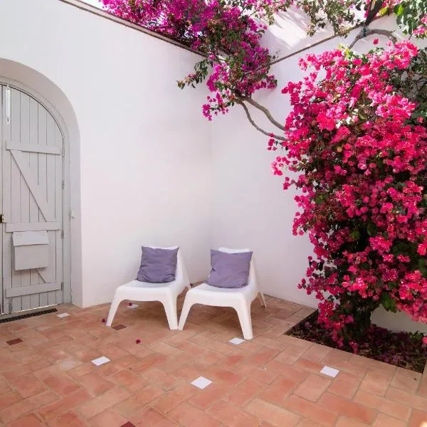 Casa Rosa, hotel v mestu São Brás de Alportel