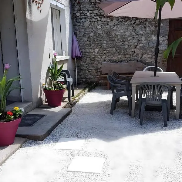 La Maison Defanny - 1, hotel in Muides-sur-Loire