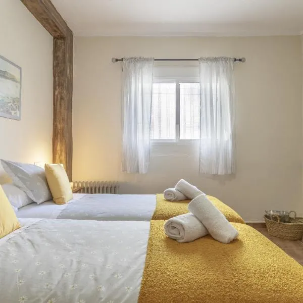 Apartamentos Los Cuatro Vientos, hotel din Zahara de la Sierra