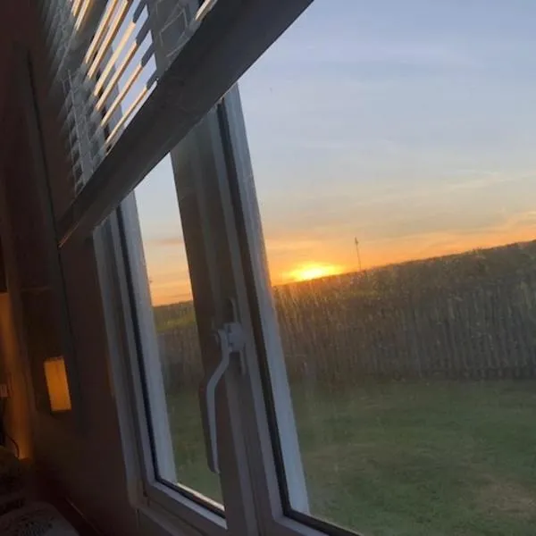 Lincolnshire Sunrise Views, hotel u gradu Mejbltorp