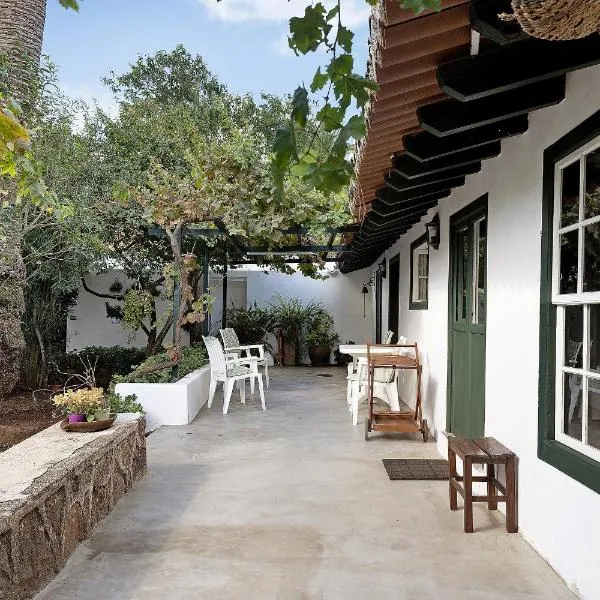 Casa Julia, hotel in Las Lagunas