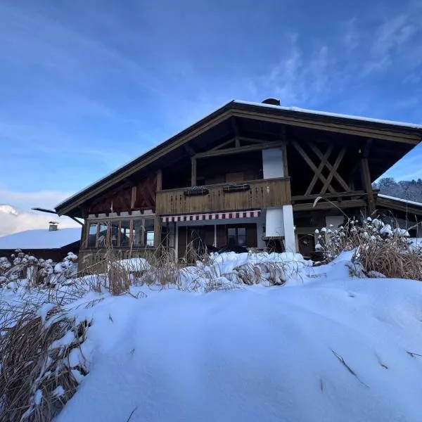 Ferienhaus mit Bergpanorama, hotel sa Unterwössen