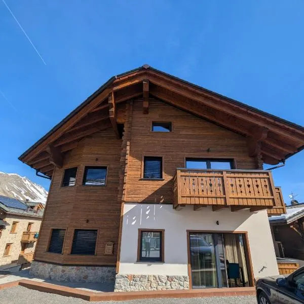 Chalet Kb, хотел в Ливиньо