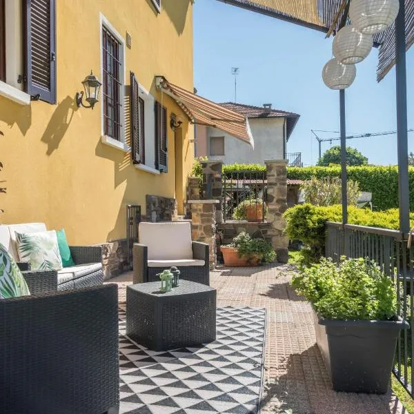 Tinas yellow home, hotel a Leggiuno