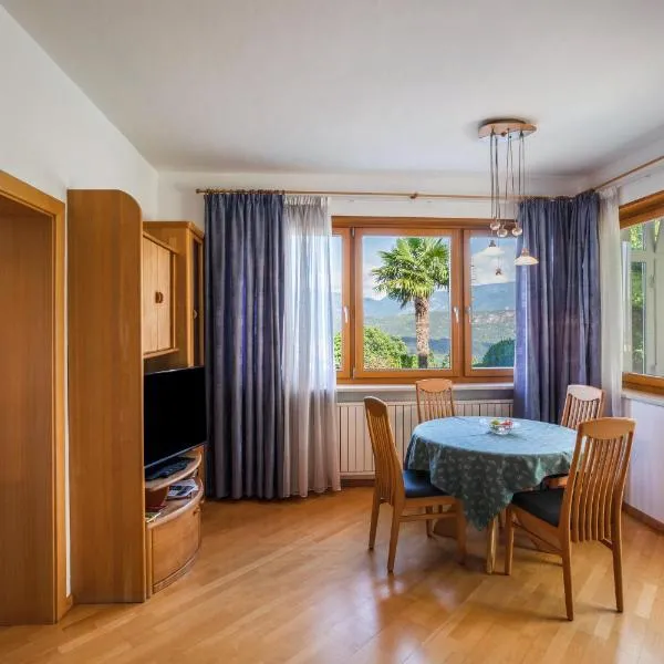 Annenhof Apt Spatz in der Hand, Hotel in Kaltern