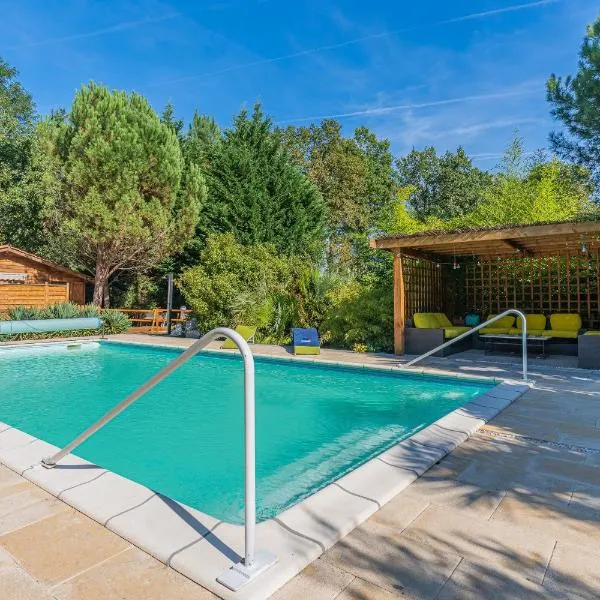 La maisonnette en bois, hotel u gradu Saumos