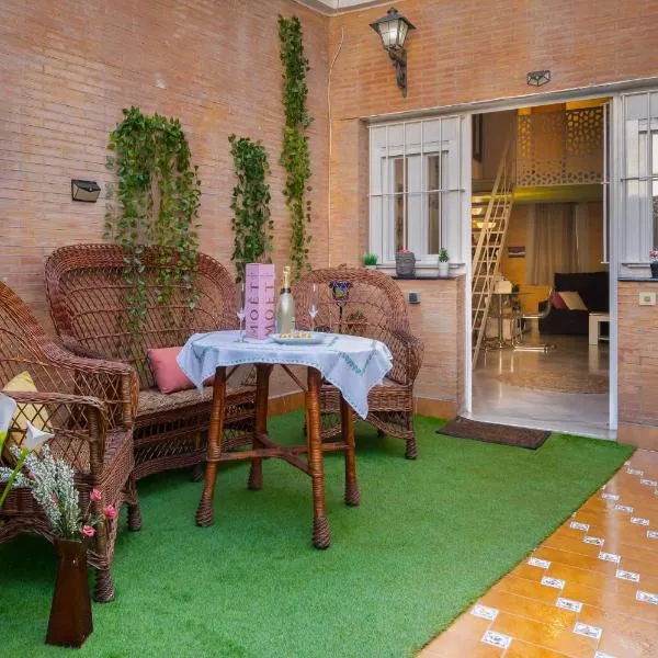 Duplex-Penthouse Terrace Citycenter、セビリアのホテル