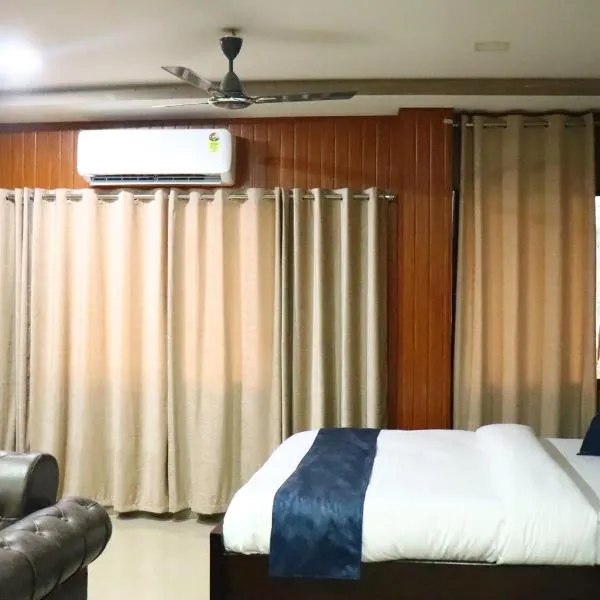 Hotel Golden Mahseer, hotel en Tezu