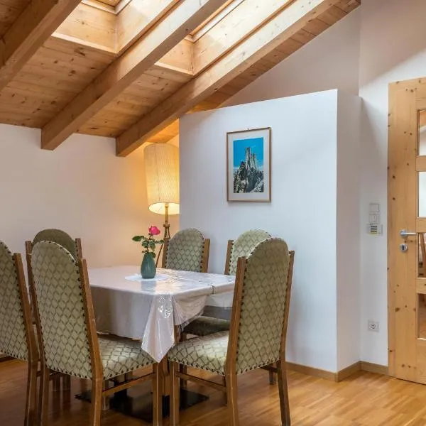 라이온에 위치한 호텔 Funtnatsch Apartment Schlern