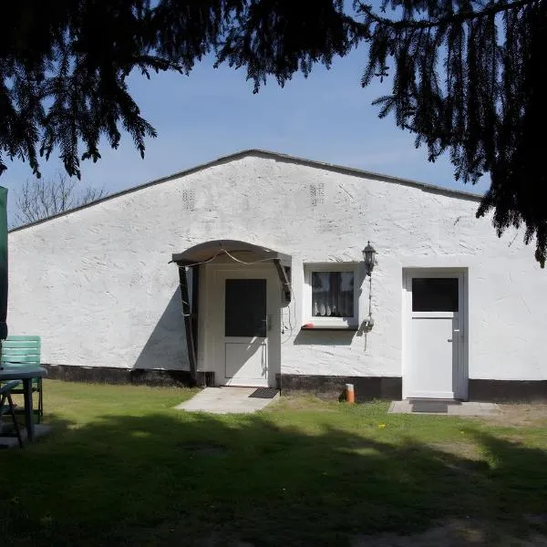 Ferienhaus Zum Pferdestall, хотел в Dreetz