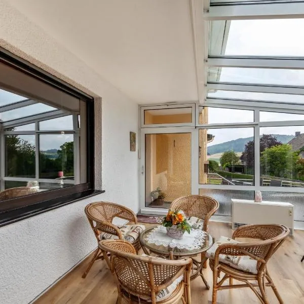 Rosi's Ferienwohnung, Hotel in Daun