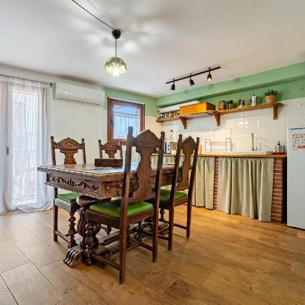 L'Escambell Grau Del Llop, מלון בUlldemolins