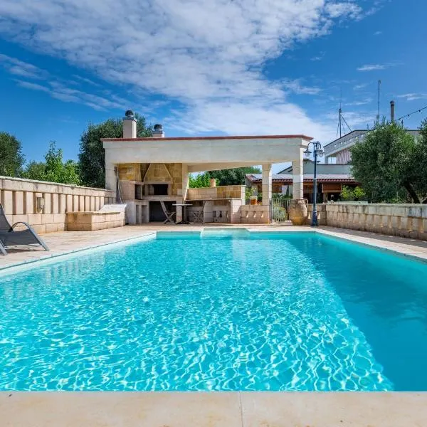 Casa Rocco, private pool, khách sạn ở Ceglie Messapica