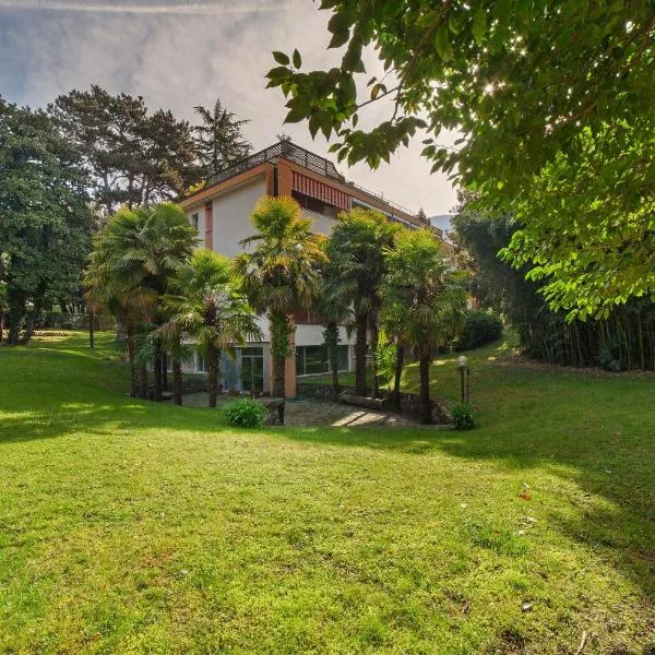 Modern Park Appartement, hotel u gradu Merano