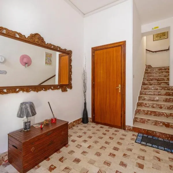 Casteldaccia में, होटल Sole e Amore