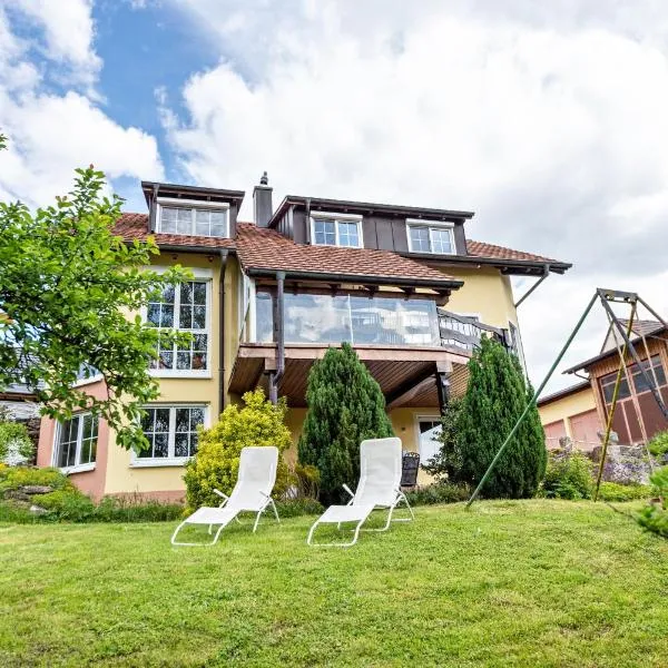 Ferienwohnung Alexandra, hotel v mestu Rheinfelden