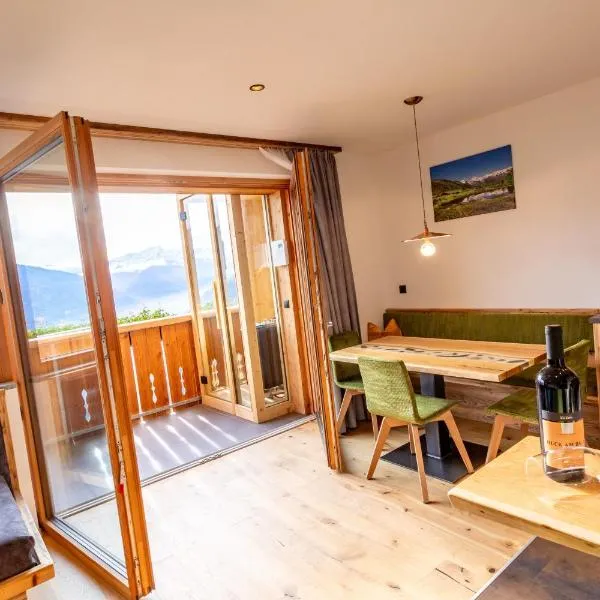 Waldes Duft Apartment - Patleidhof, hótel í Naturno