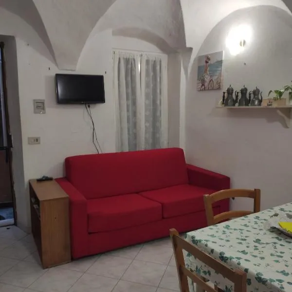Casa Lorenza, хотел в Санремо