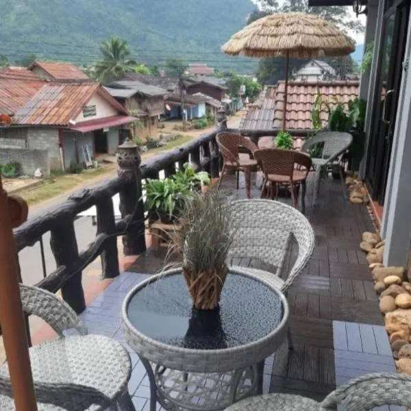 Vinla Guesthouse & Backpackers Hostel, hotel in Nongkhiaw