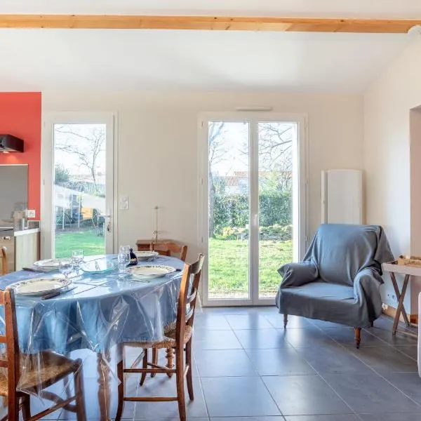 Petite maison à la campagne, hotel v destinácii Saint-Georges-de-Pointindoux