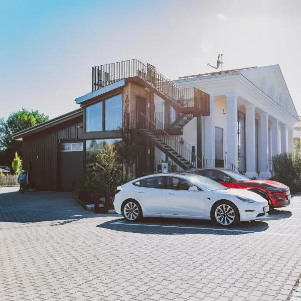 Guggi´s Emporeon Allgäu, hotel en Germaringen