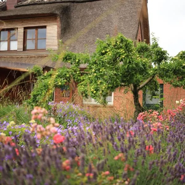 Lüttdeel, Hotel in Gelting