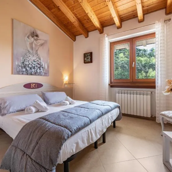 Residence Tatiana B1, Hotel in Tremosine sul Garda