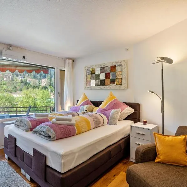 Bad Liebenzell में, होटल Zentrale Ferienwohnung mit Balkon