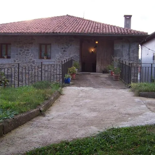 Casa Rural Barbonea, hotel din Lekunberri