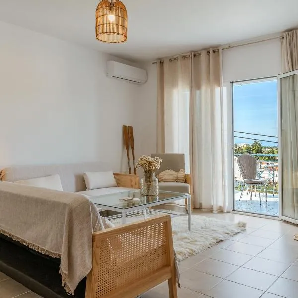 Joan Serenity Apartment, hotel a Porto Heli