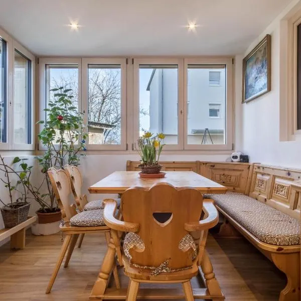 Ferienwohnung Tannenblick, Hotel in Höchst